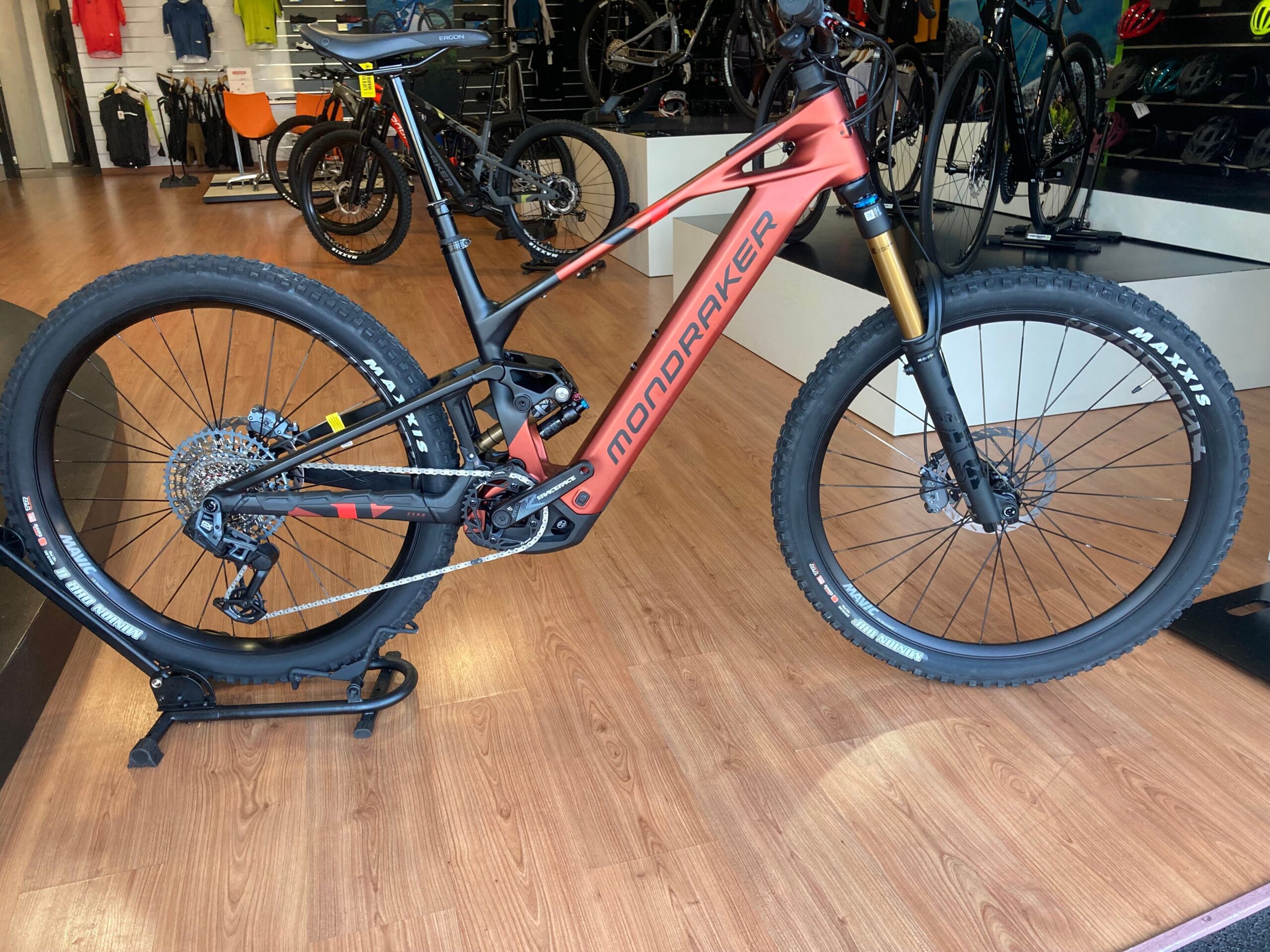 MONDRAKER CRAFTY CARBON RR 2025 – Image 9