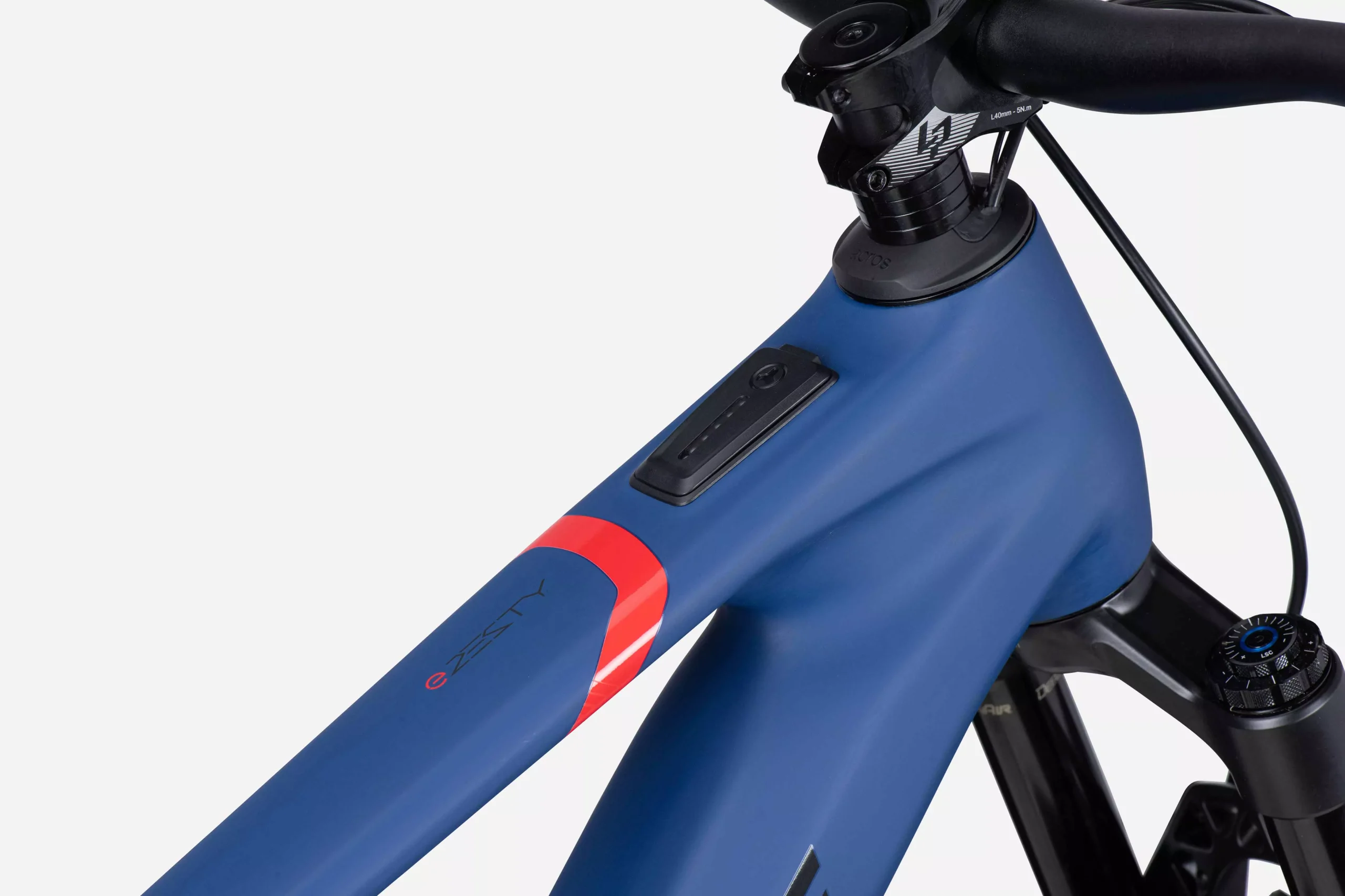 VTT Lapierre E-Zesty AM 9.4 2024 – Image 6