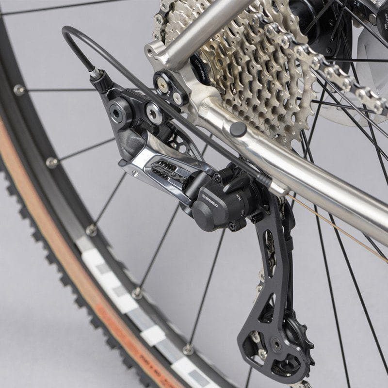 Vélo gravel Genesis Croix de Fer Titane – Image 5