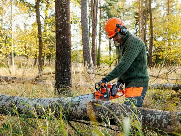 TRONÇONNEUSE À BATTERIE HUSQVARNA 340I – Image 4