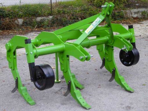 Décompacteur agricole sur tracteur AgriEuro serie 170 Standard à 5 dents – avec roues en acier – Image 2