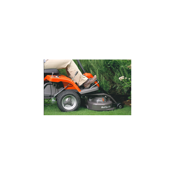 Tondeuse autoportée à coupe frontale HUSQVARNA R112C – Image 2